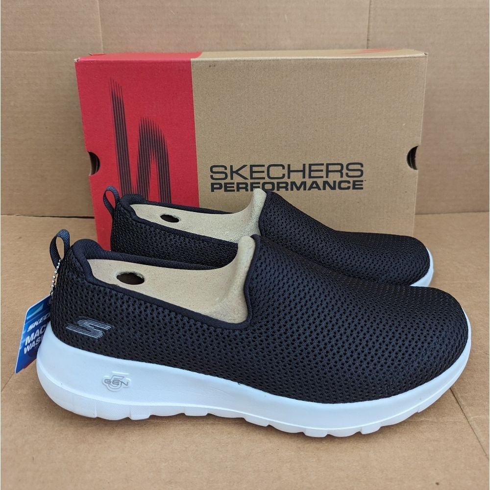 Skechers Go Walk Goga Mat Black Slip-On Athletic Shoe Womens Size 10 Wide